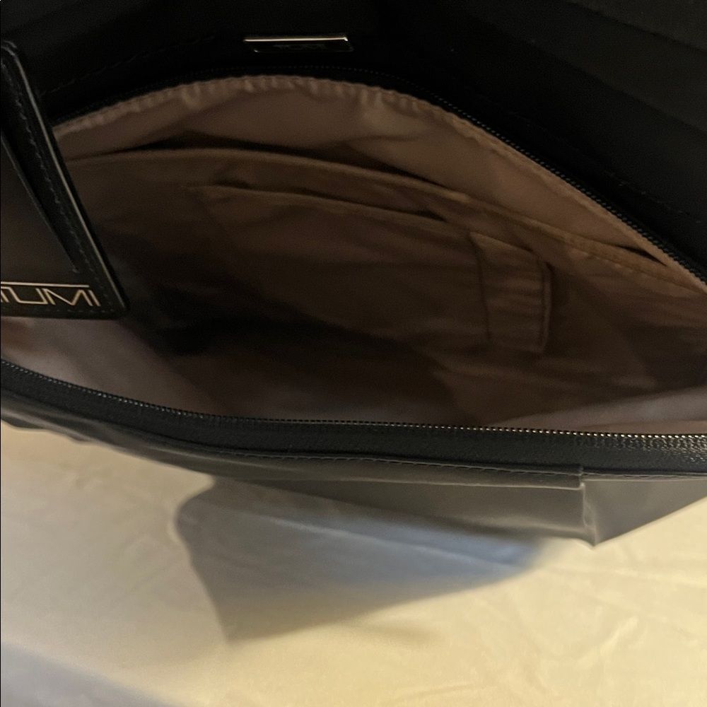 Tumi Sydney Compact Carry On - Picture 8 of 11